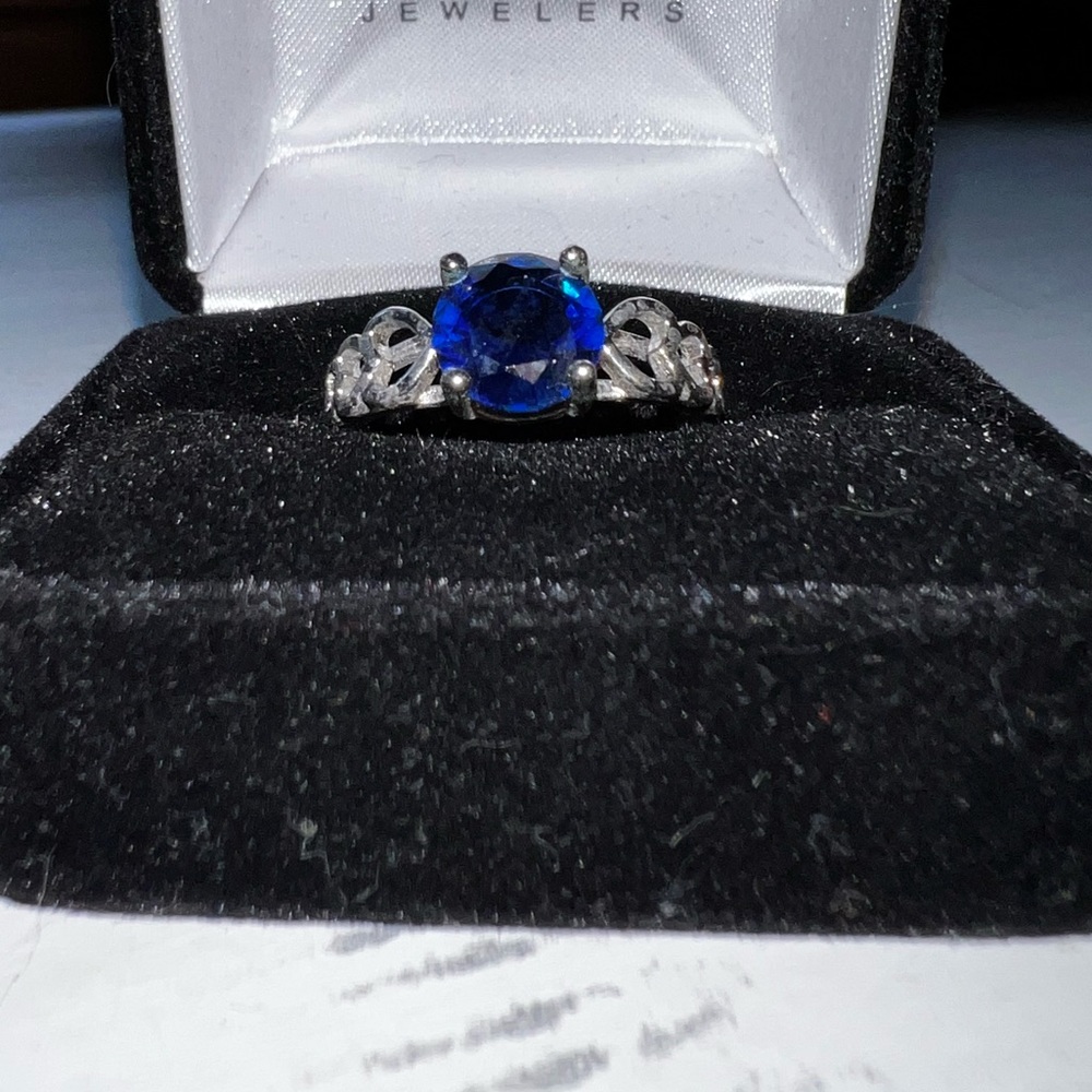 Dark blue gemstone ring